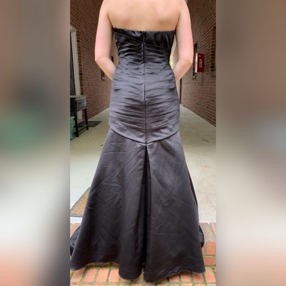 Black Formal Dress Mermaid Cut - Picture 3 of 4